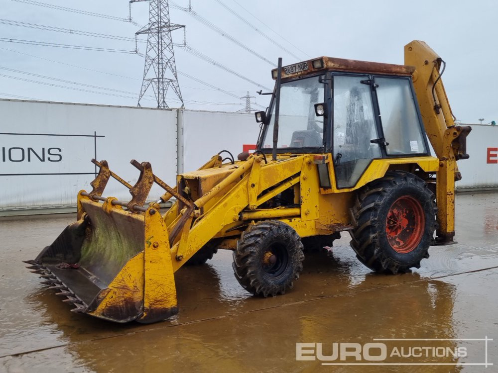 JCB 3CX - Tractopelle: photos 1 JCB 3CX - Tractopelle: photos 1