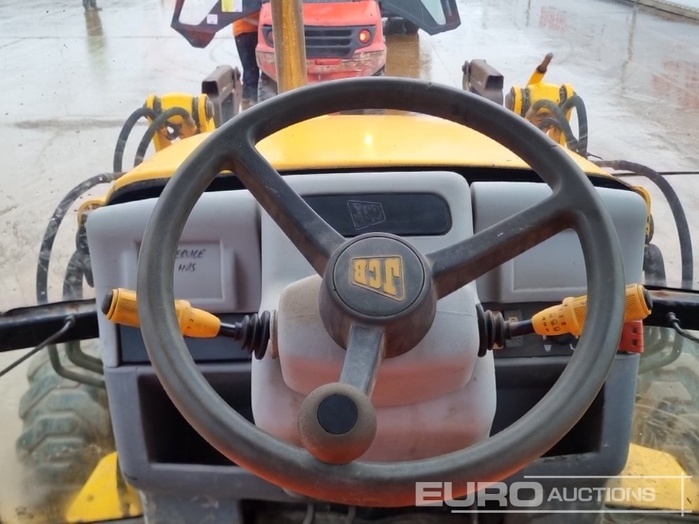 Tractopelle JCB 3CX: photos 40 Tractopelle JCB 3CX: photos 40