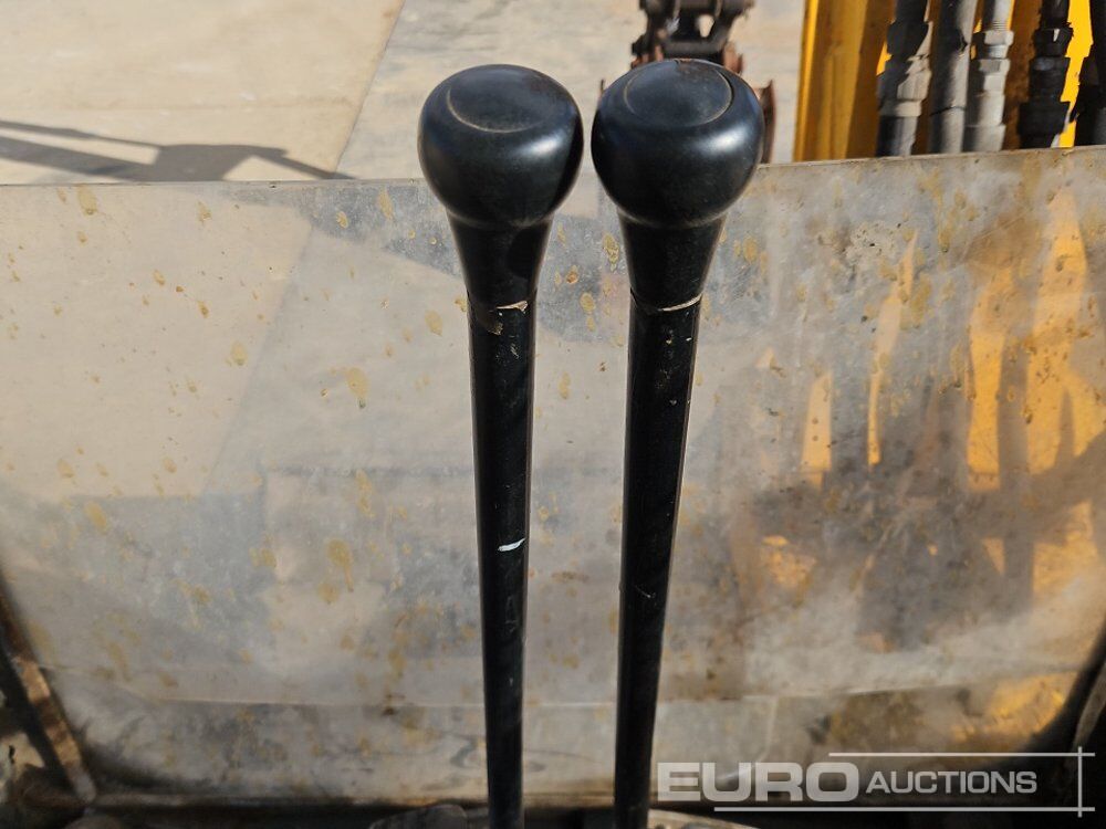 Pelle JCB 8060: photos 42 Pelle JCB 8060: photos 42