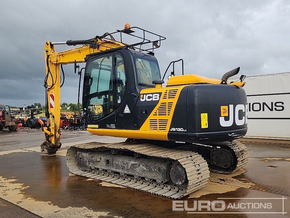 JCB JS130LC - Pelle sur chenille: photos 3 JCB JS130LC - Pelle sur chenille: photos 3