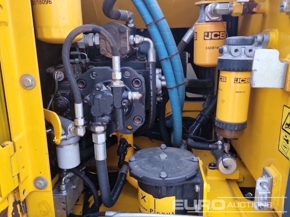 Pelle sur chenille JCB JS145LR: photos 38 Pelle sur chenille JCB JS145LR: photos 38