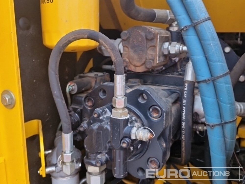 Pelle sur chenille JCB JS145LR: photos 39 Pelle sur chenille JCB JS145LR: photos 39