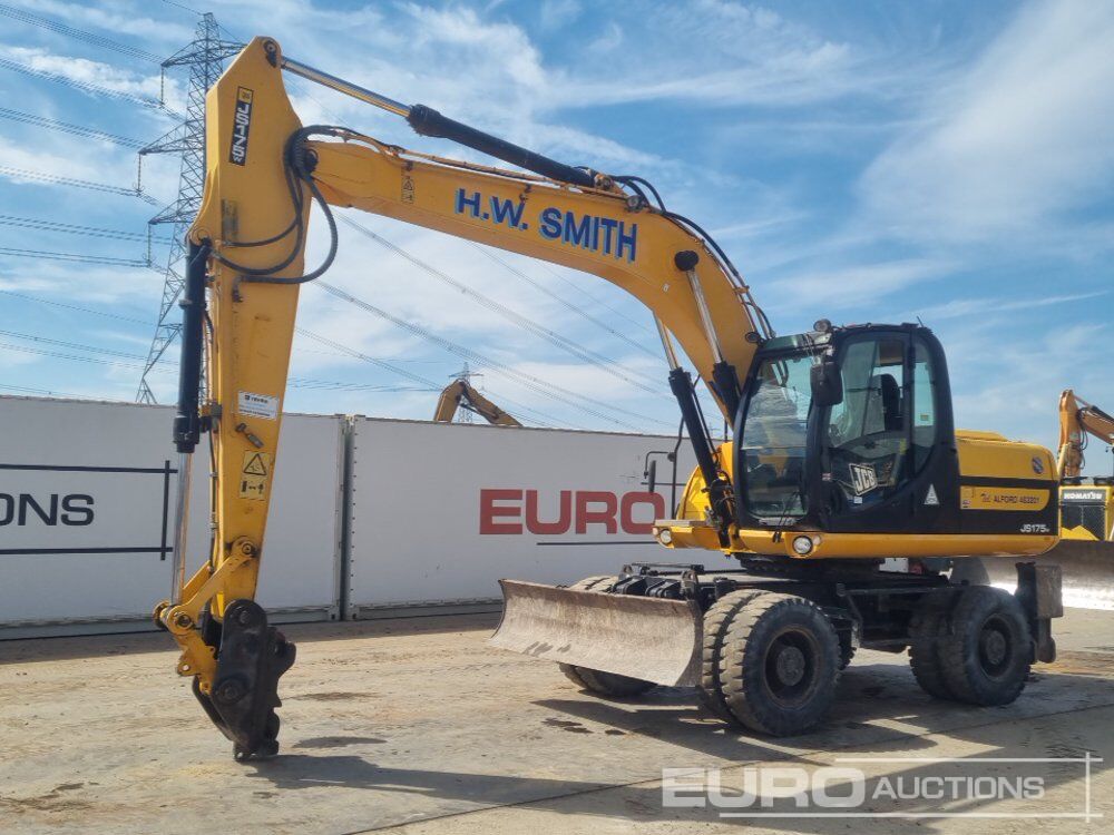JCB JS175W - Pelle sur pneus: photos 1 JCB JS175W - Pelle sur pneus: photos 1