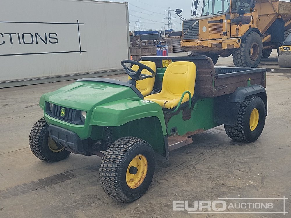 John Deere 2WD Electric Utility Vehicle - Quadricycle: photos 1 John Deere 2WD Electric Utility Vehicle - Quadricycle: photos 1
