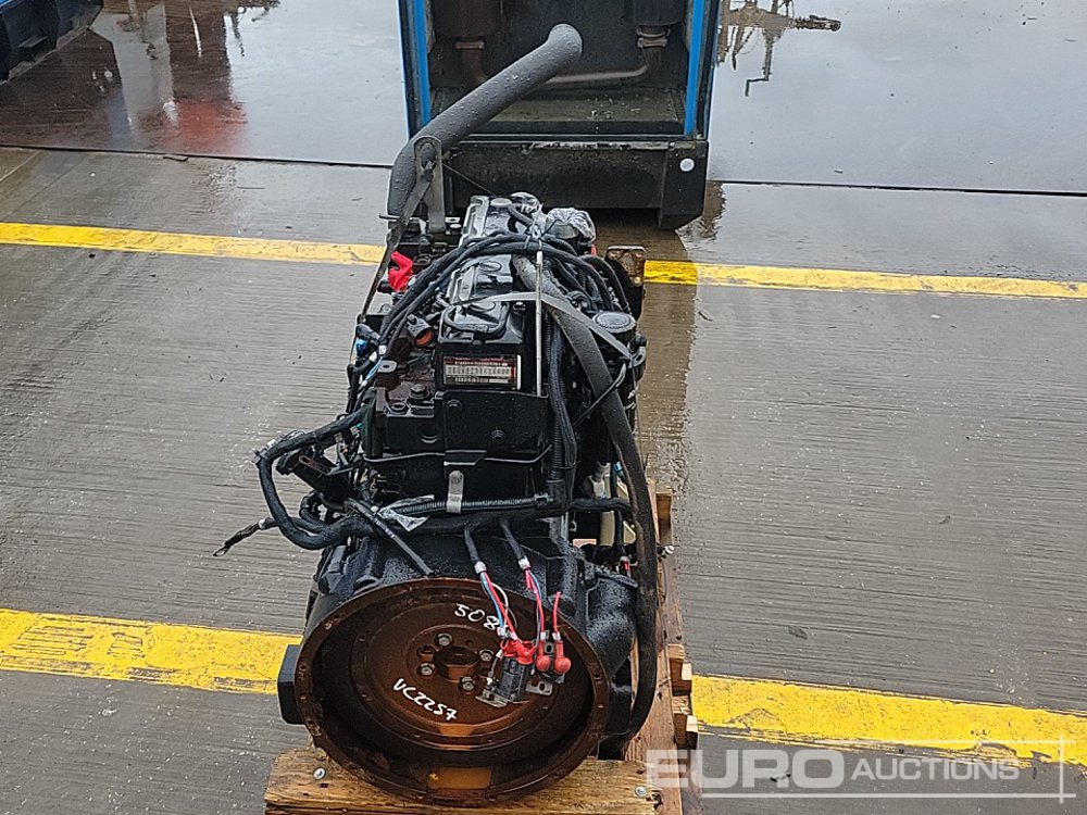 John Deere 4 Cylinder Engine - Moteur: photos 4 John Deere 4 Cylinder Engine - Moteur: photos 4