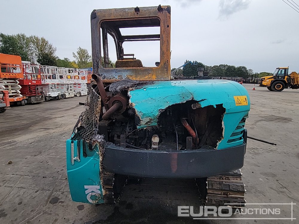 Kobelco SK60-C - Mini pelle: photos 4 Kobelco SK60-C - Mini pelle: photos 4