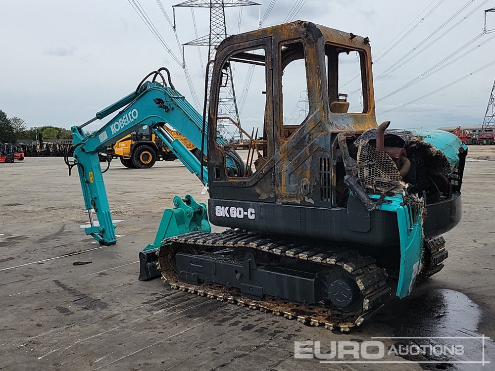 Kobelco SK60-C - Mini pelle: photos 3 Kobelco SK60-C - Mini pelle: photos 3