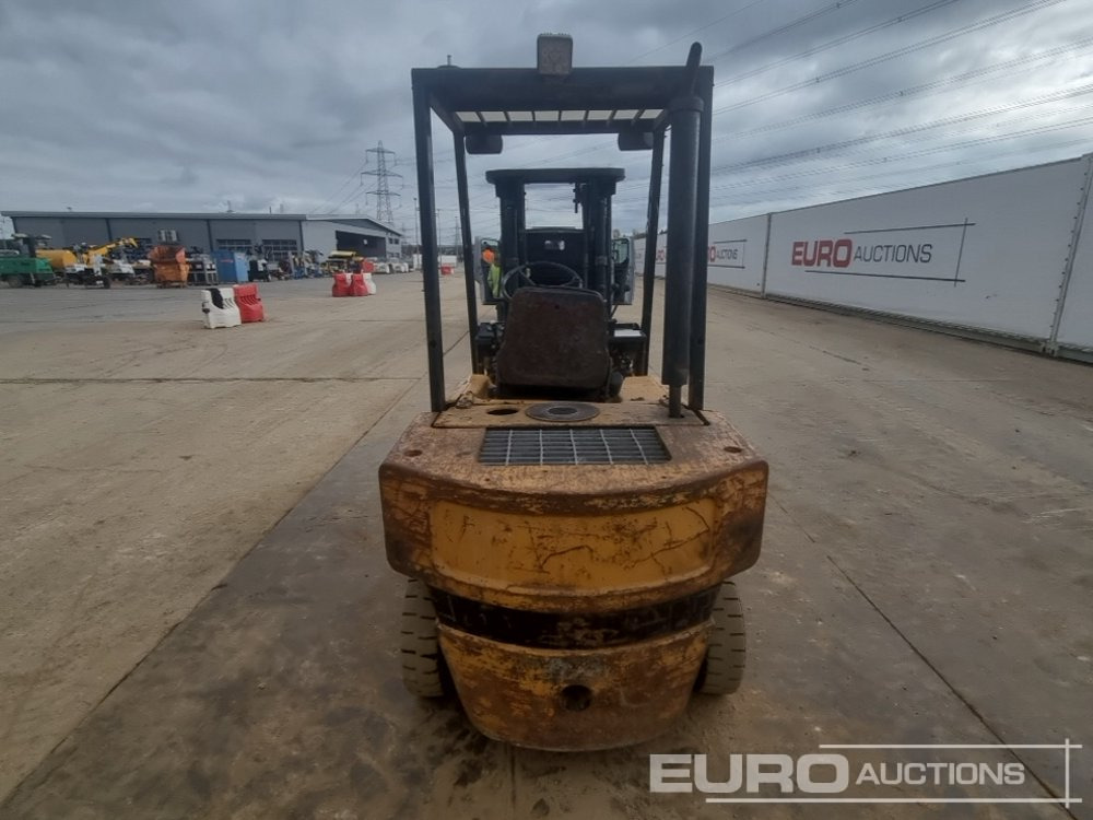 Komatsu FD25-8 - Chariot élévateur: photos 4 Komatsu FD25-8 - Chariot élévateur: photos 4