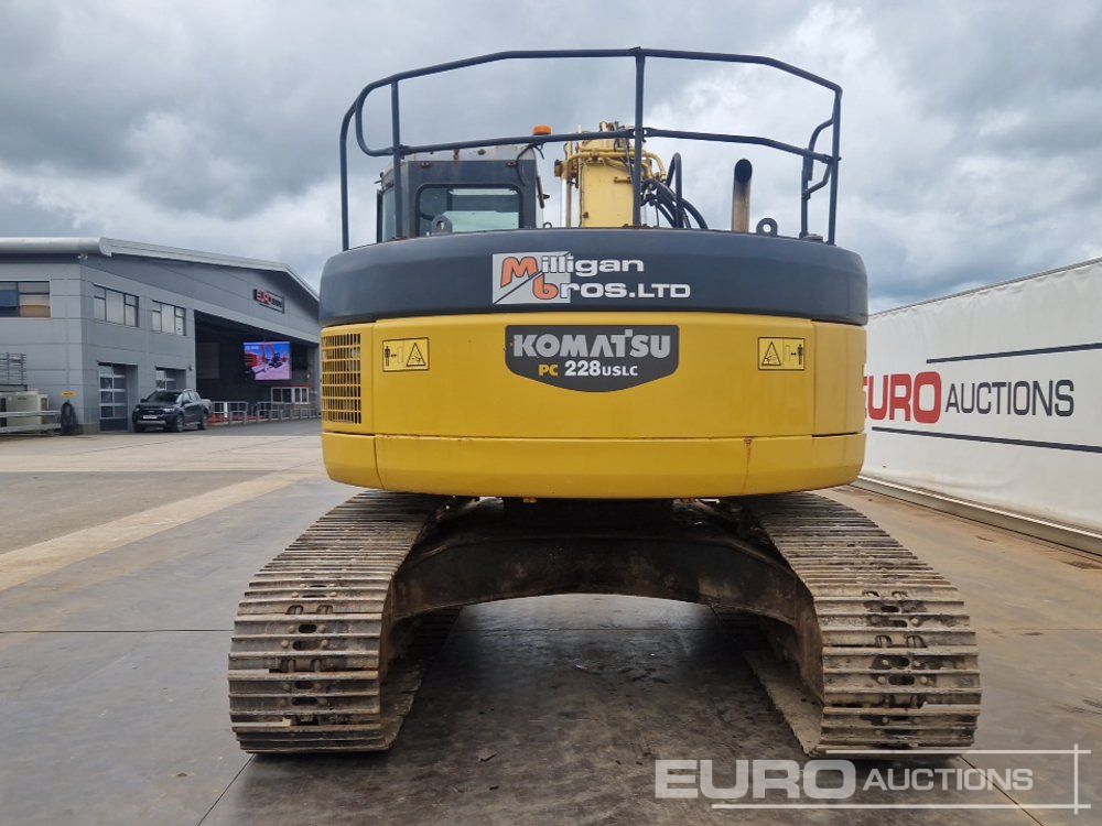 Komatsu PC228USLC-3N0 - Pelle sur chenille: photos 4 Komatsu PC228USLC-3N0 - Pelle sur chenille: photos 4