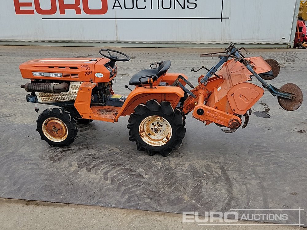 Kubota B1200 - Micro tracteur: photos 2 Kubota B1200 - Micro tracteur: photos 2
