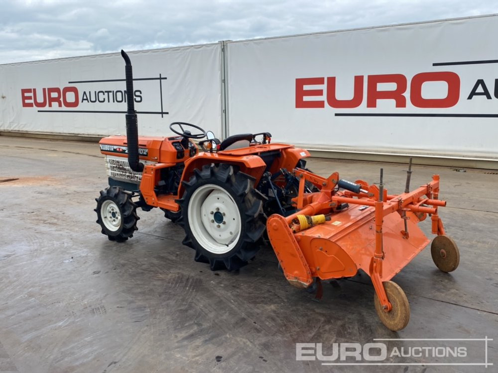 Kubota B1902DT - Micro tracteur: photos 3 Kubota B1902DT - Micro tracteur: photos 3