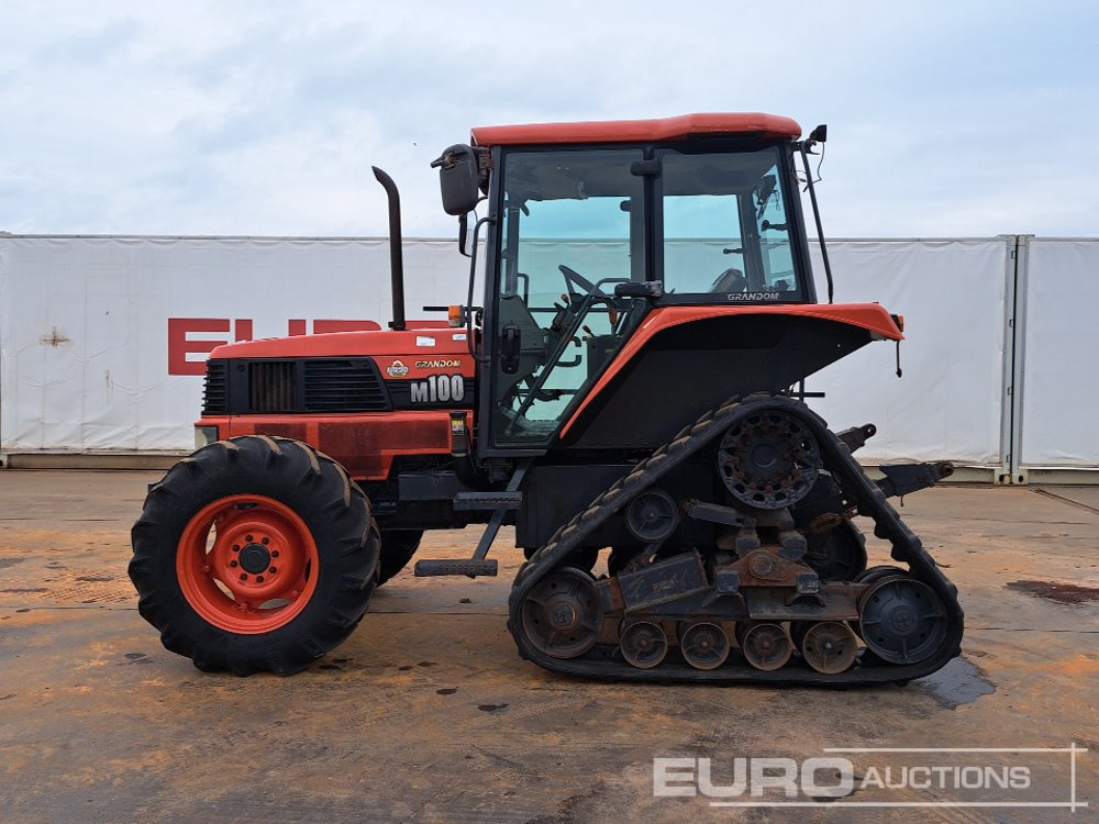 Kubota M100 - Micro tracteur: photos 2 Kubota M100 - Micro tracteur: photos 2