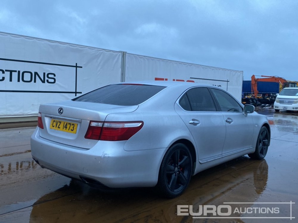 Lexus LS460 - Voiture: photos 5 Lexus LS460 - Voiture: photos 5