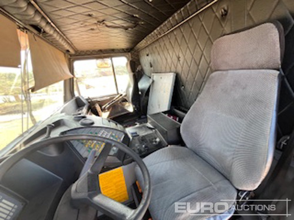 Grue tout-terrain Liebherr LTM1080: photos 17 Grue tout-terrain Liebherr LTM1080: photos 17