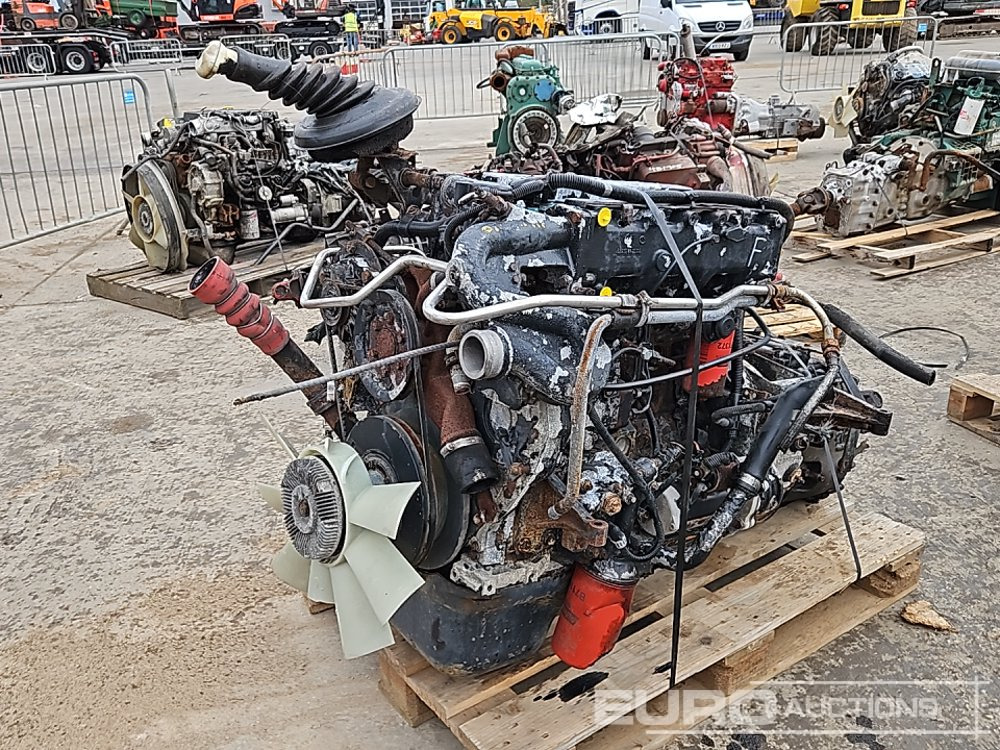 MAN 4 Cylinder Engine, Gearbox - Moteur: photos 5 MAN 4 Cylinder Engine, Gearbox - Moteur: photos 5