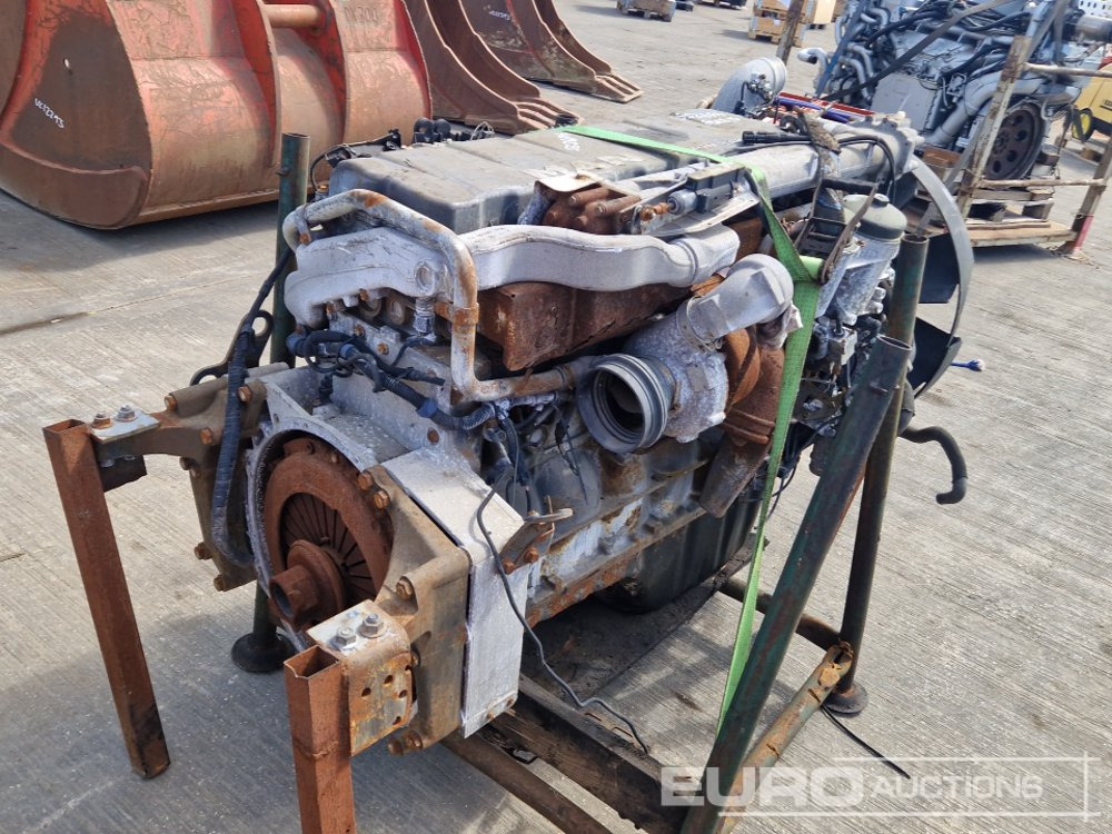 MAN 6 Cylinder Engine - Moteur: photos 5 MAN 6 Cylinder Engine - Moteur: photos 5