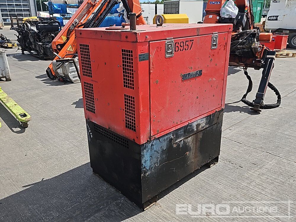 MGTP 10kVA Generator, Perkins Engine - Groupe électrogène: photos 5 MGTP 10kVA Generator, Perkins Engine - Groupe électrogène: photos 5