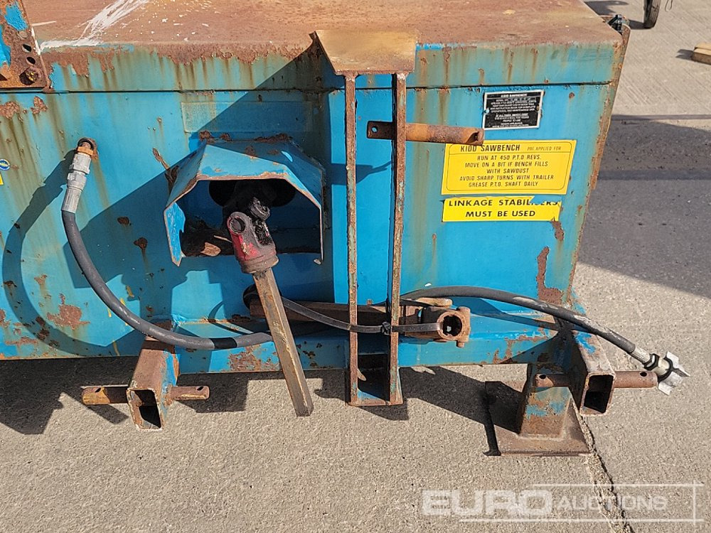 Machine agricole Kidd PTO Driven Table Saw: photos 9 Machine agricole Kidd PTO Driven Table Saw: photos 9