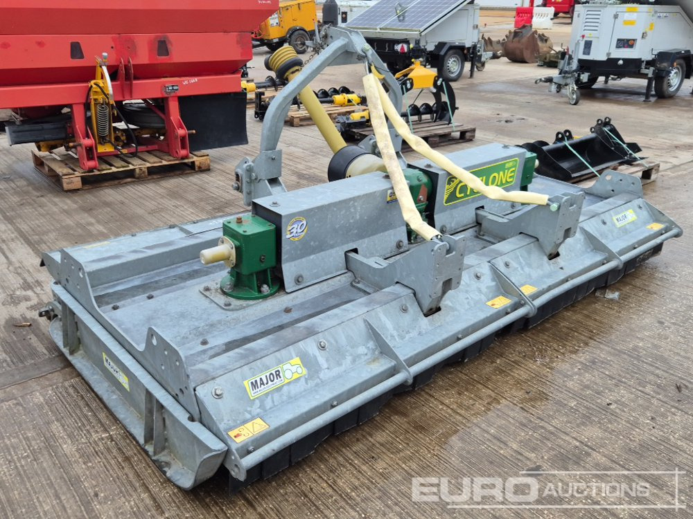 Major Cyclone - Machine agricole: photos 3 Major Cyclone - Machine agricole: photos 3