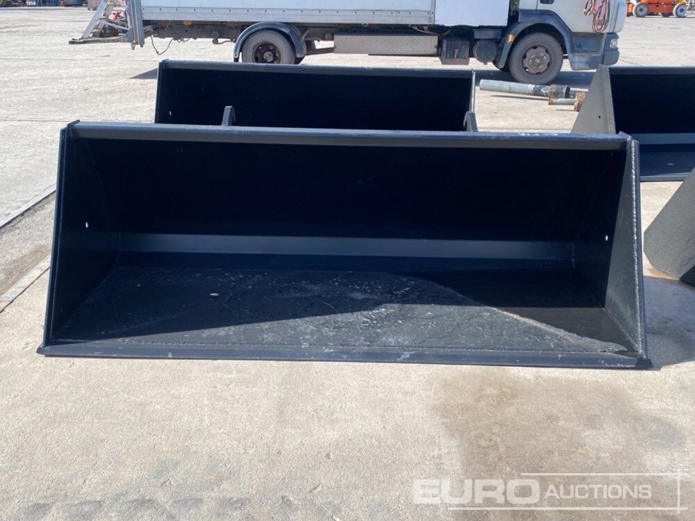 Unused 92" Loading Bucket to suit JCB Telehandler - Machine agricole: photos 2 Unused 92" Loading Bucket to suit JCB Telehandler - Machine agricole: photos 2
