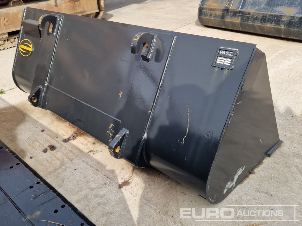 Unused Strickland 90" Loading Bucket to suit JCB Telehandler - Machine agricole: photos 3 Unused Strickland 90" Loading Bucket to suit JCB Telehandler - Machine agricole: photos 3