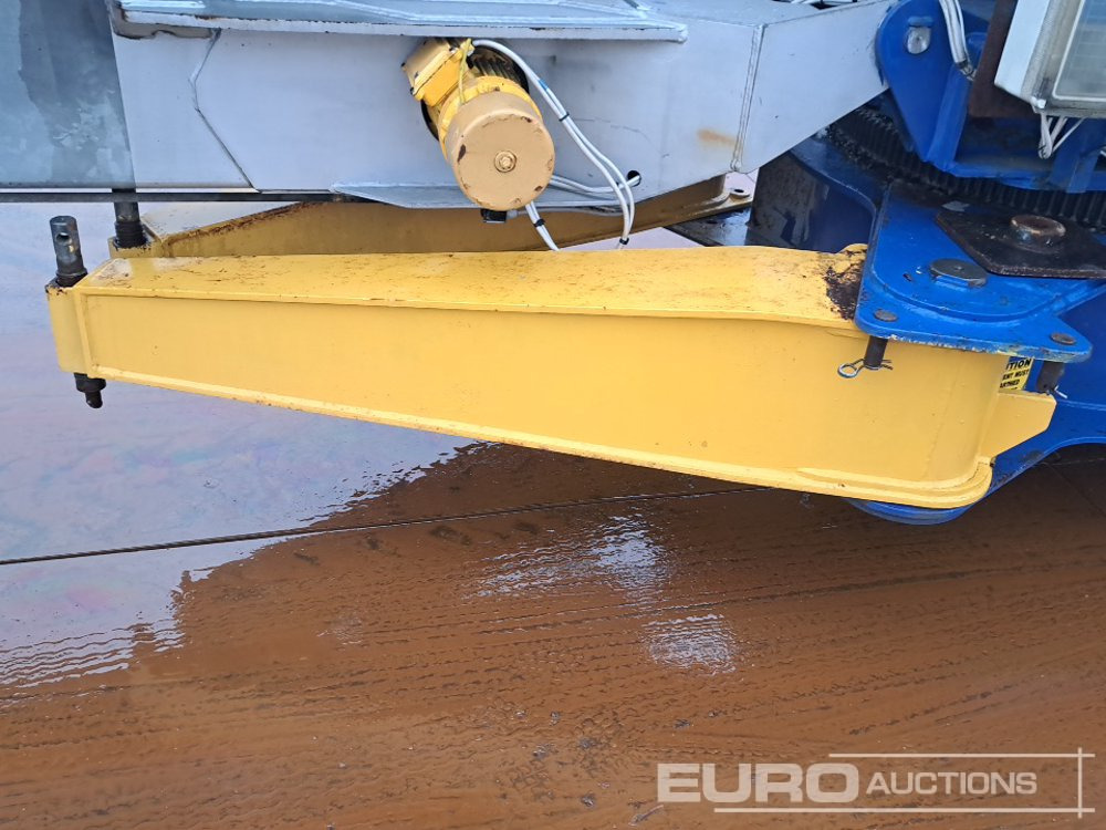 Grue à montage rapide Mantis 3210: photos 44 Grue à montage rapide Mantis 3210: photos 44