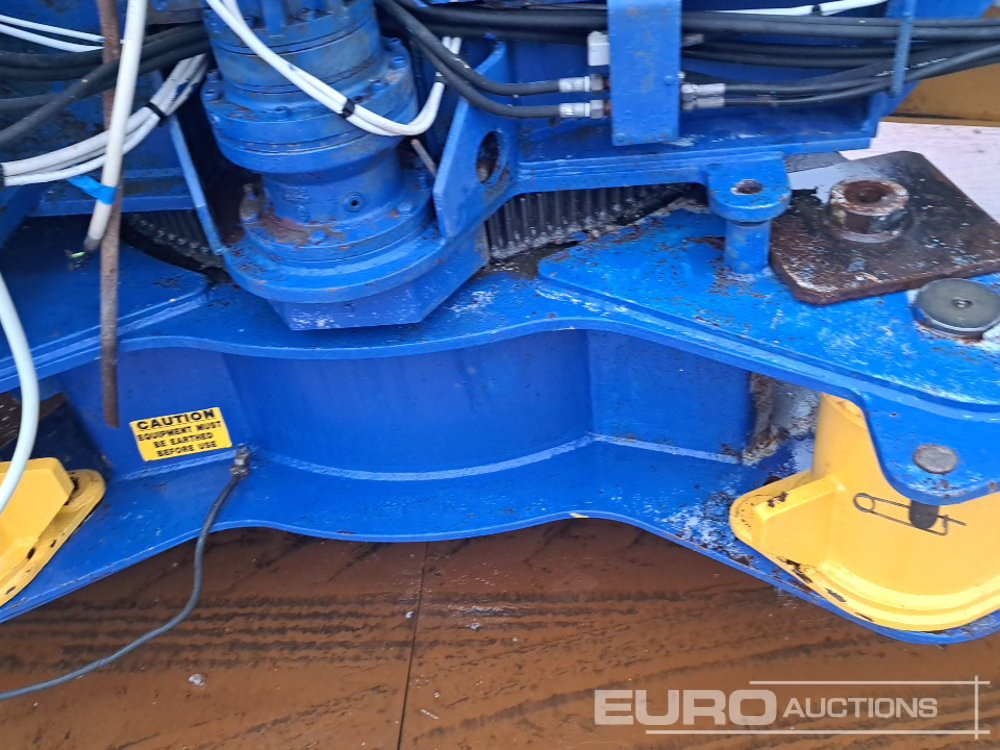 Grue à montage rapide Mantis 3210: photos 10 Grue à montage rapide Mantis 3210: photos 10