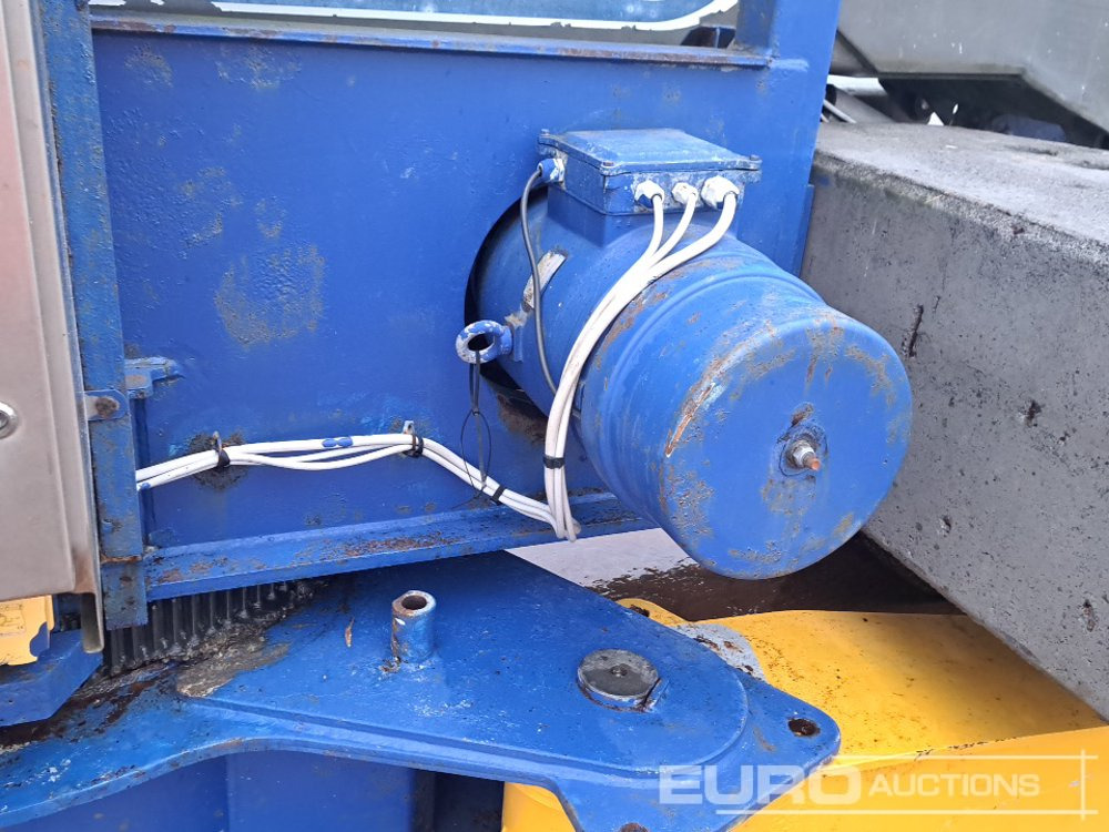 Grue à montage rapide Mantis 3210: photos 50 Grue à montage rapide Mantis 3210: photos 50