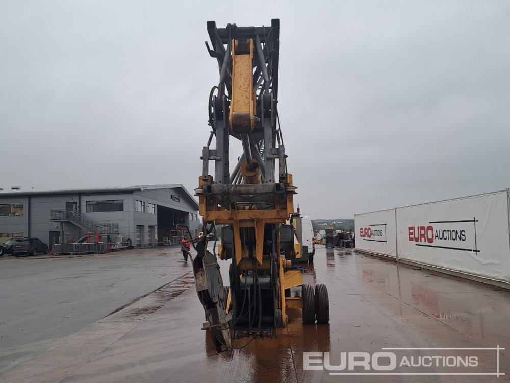 Mantis 3210 - Grue à montage rapide: photos 4 Mantis 3210 - Grue à montage rapide: photos 4