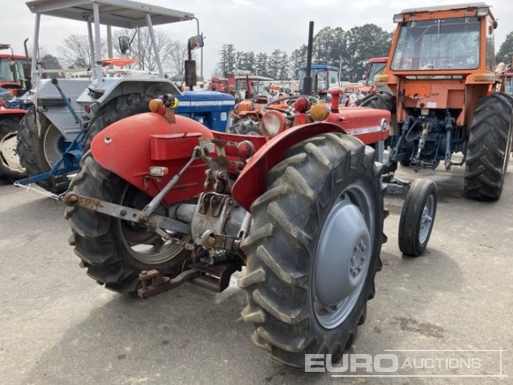Massey Ferguson 135 - Tracteur agricole: photos 3 Massey Ferguson 135 - Tracteur agricole: photos 3