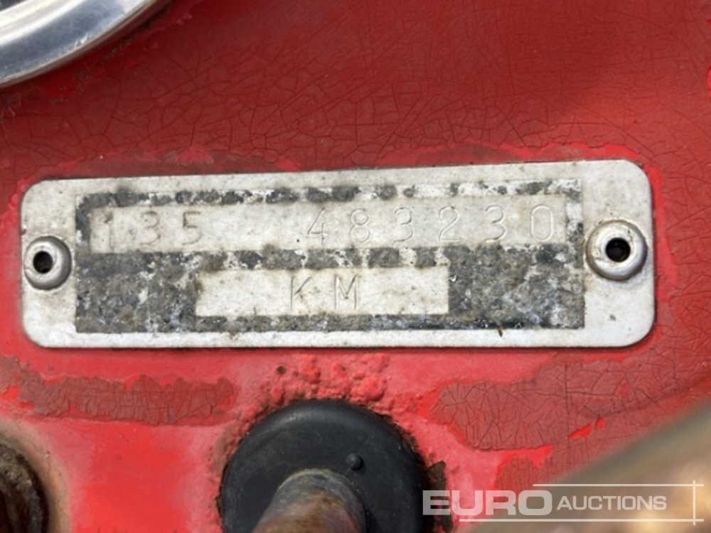 Massey Ferguson 135 - Tracteur agricole: photos 5 Massey Ferguson 135 - Tracteur agricole: photos 5