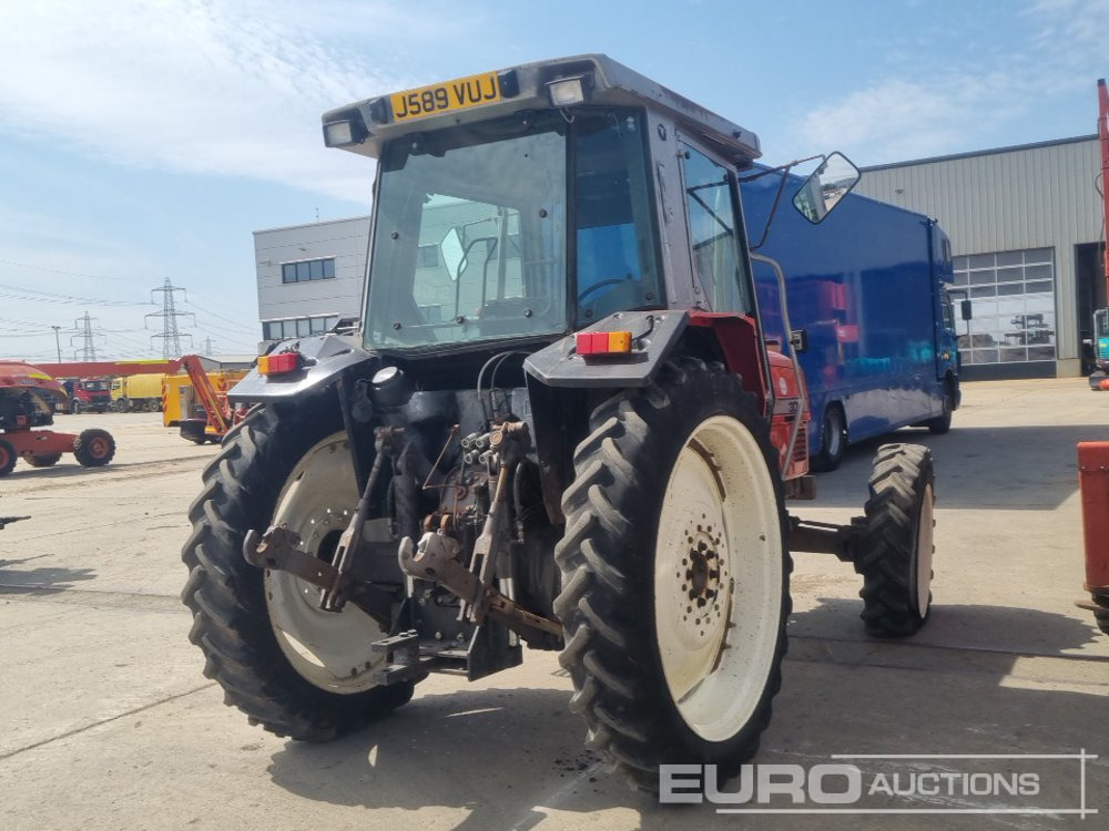 Massey Ferguson 3080 - Tracteur agricole: photos 5 Massey Ferguson 3080 - Tracteur agricole: photos 5