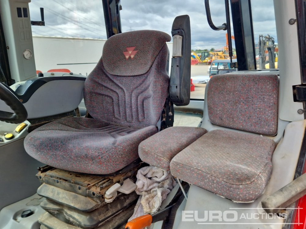 Tracteur agricole Massey Ferguson 6480: photos 32