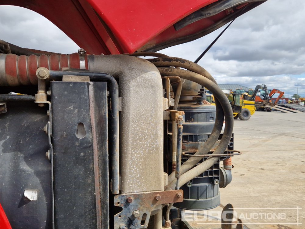 Tracteur agricole Massey Ferguson 6480: photos 31
