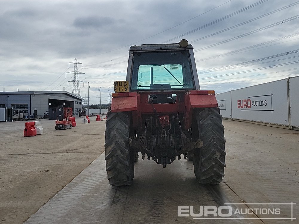 Massey Ferguson 698 - Tracteur agricole: photos 4 Massey Ferguson 698 - Tracteur agricole: photos 4