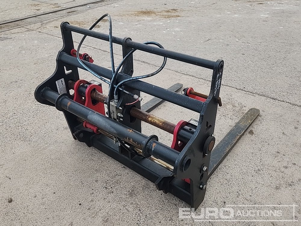 2020 Albutt Pallet Forks, Hydraulic Fork Positioner to suit Manitou Telehandler - Matériel de manutention: photos 3 2020 Albutt Pallet Forks, Hydraulic Fork Positioner to suit Manitou Telehandler - Matériel de manutention: photos 3