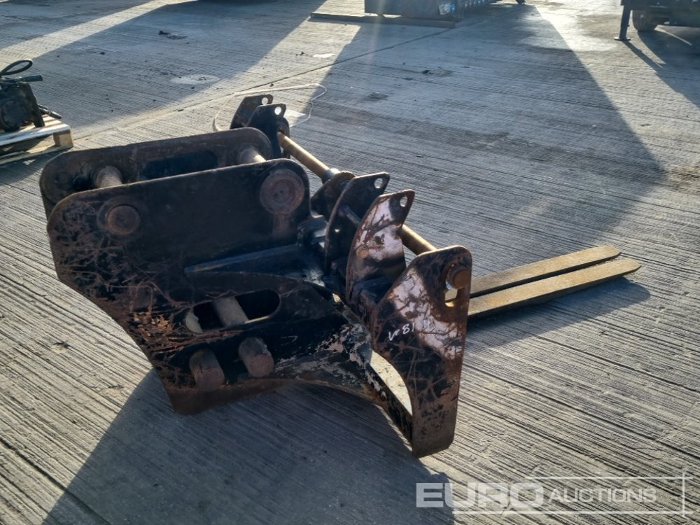 Fork Frame & Forks 65mm Pin to suit 13 Ton Excavator - Matériel de manutention: photos 5 Fork Frame & Forks 65mm Pin to suit 13 Ton Excavator - Matériel de manutention: photos 5