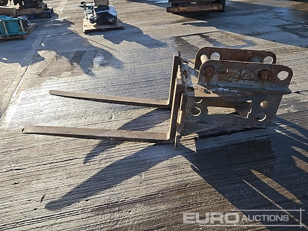 Fork Frame & Forks 65mm Pin to suit 13 Ton Excavator - Matériel de manutention: photos 4 Fork Frame & Forks 65mm Pin to suit 13 Ton Excavator - Matériel de manutention: photos 4