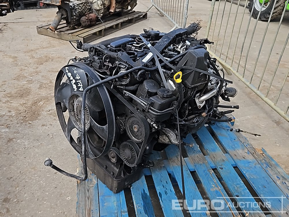 Mercedes 4 Cylinder Engine, Gearbox - Moteur: photos 5 Mercedes 4 Cylinder Engine, Gearbox - Moteur: photos 5