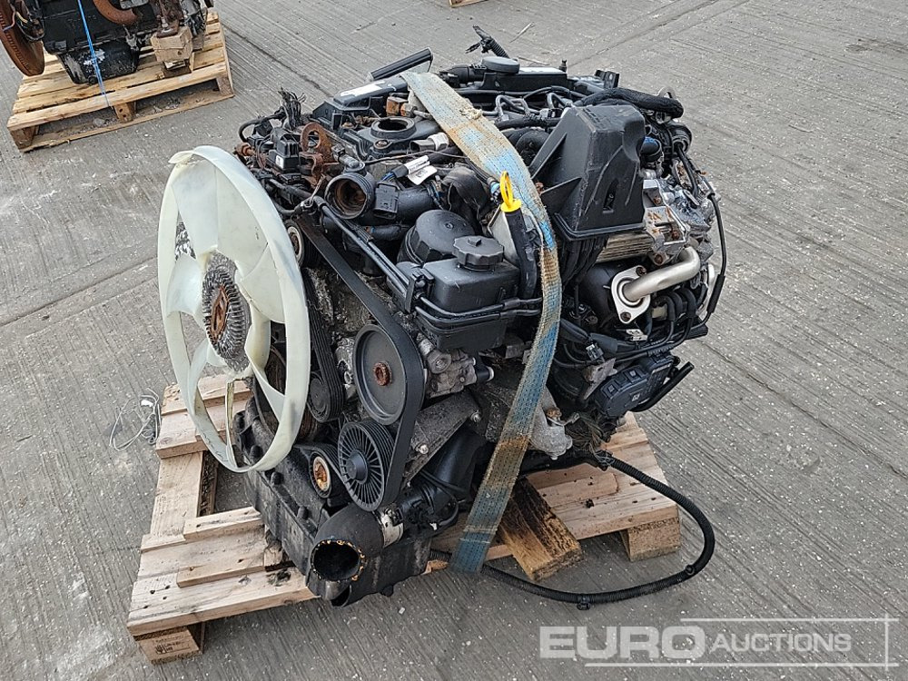 Mercedes 4 Cylinder Engine - Moteur: photos 1 Mercedes 4 Cylinder Engine - Moteur: photos 1