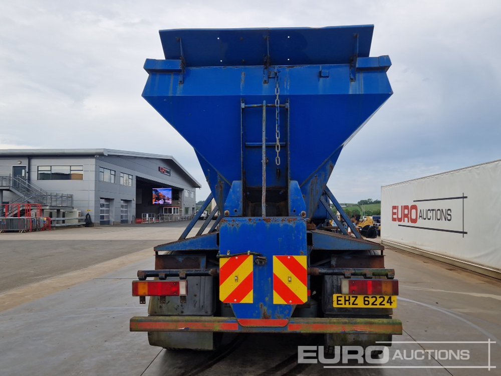 Mercedes Econic - Camion benne: photos 4 Mercedes Econic - Camion benne: photos 4