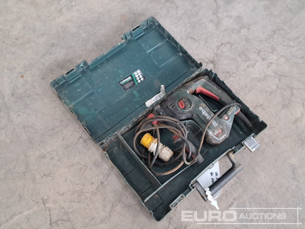 Metabo KHE3251 - Équipement de garage: photos 4 Metabo KHE3251 - Équipement de garage: photos 4