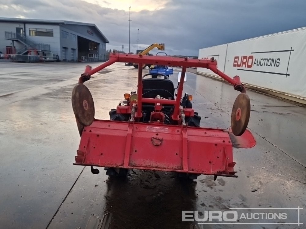 Mitsubishi MT155 - Micro tracteur: photos 4 Mitsubishi MT155 - Micro tracteur: photos 4