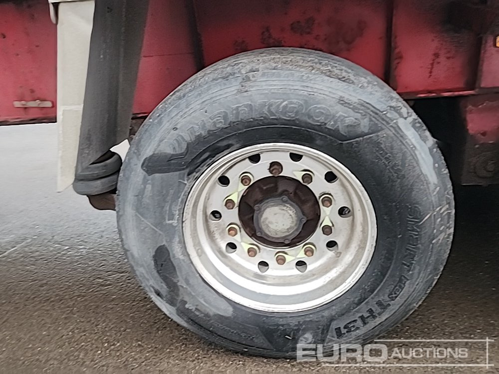 Montacon Tri Axle Bulk Tipping Trailer, Roll Over Cover - Semi-remorque benne: photos 5 Montacon Tri Axle Bulk Tipping Trailer, Roll Over Cover - Semi-remorque benne: photos 5