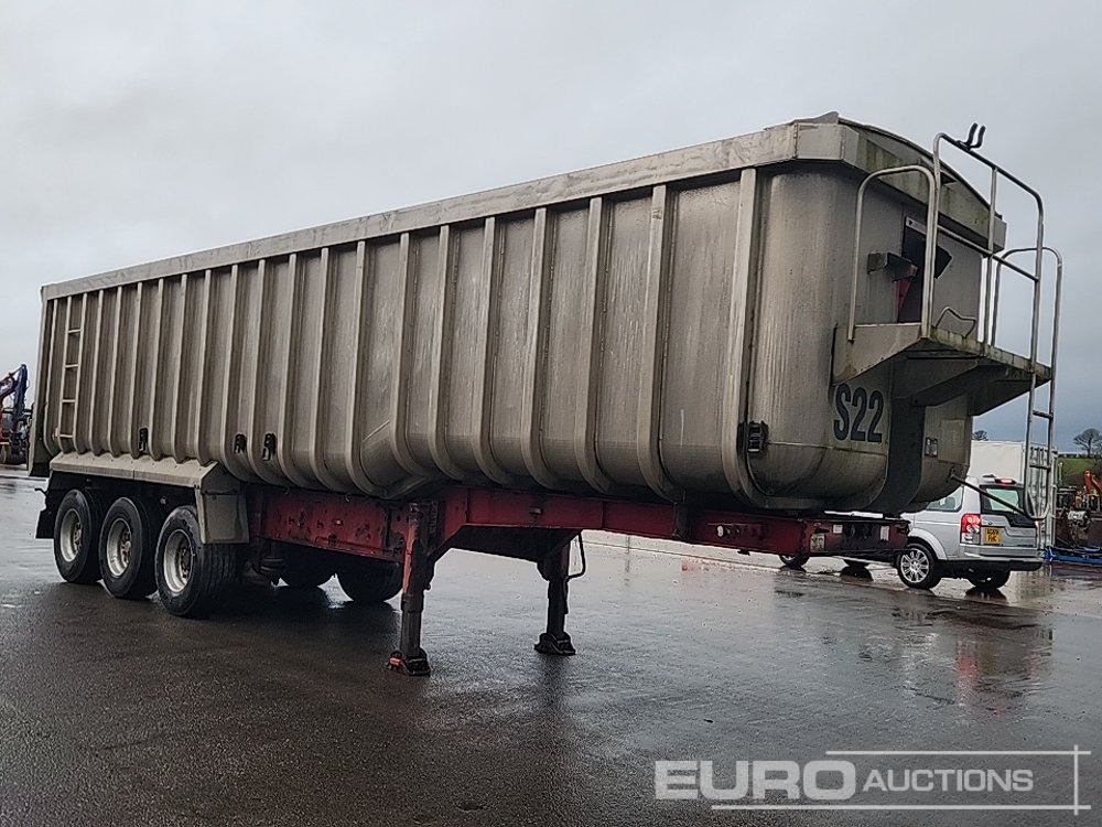 Montacon Tri Axle Bulk Tipping Trailer, Roll Over Cover - Semi-remorque benne: photos 4 Montacon Tri Axle Bulk Tipping Trailer, Roll Over Cover - Semi-remorque benne: photos 4