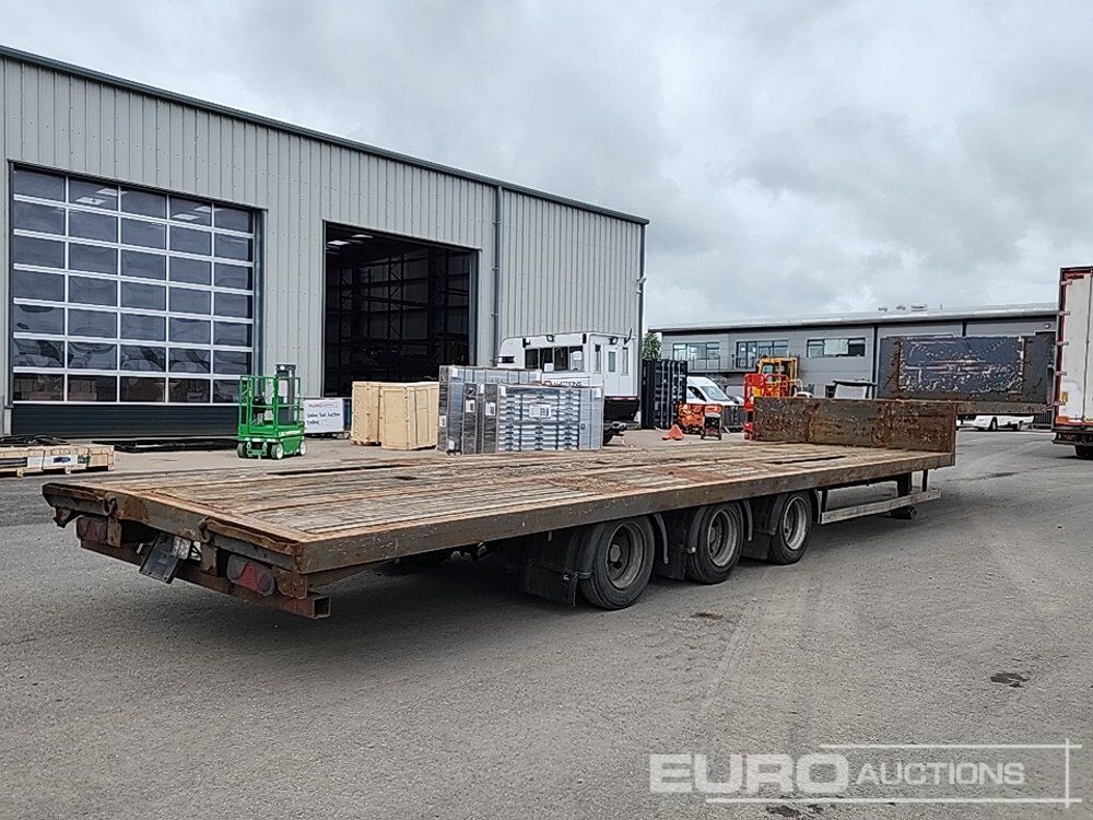Montracon Tri Axle Step Frame Low Loader Trailer - Semi-remorque surbaissé: photos 5 Montracon Tri Axle Step Frame Low Loader Trailer - Semi-remorque surbaissé: photos 5