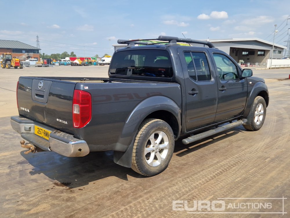 Nissan Navara Aventura - Pick-up: photos 5 Nissan Navara Aventura - Pick-up: photos 5