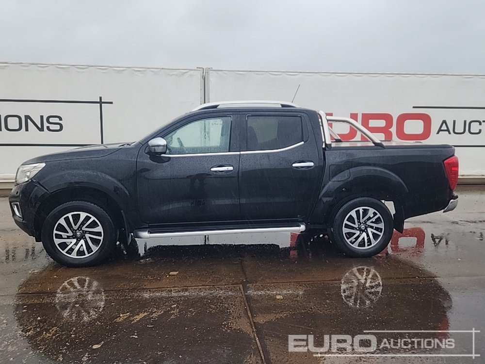 Nissan Navara - Pick-up: photos 2 Nissan Navara - Pick-up: photos 2