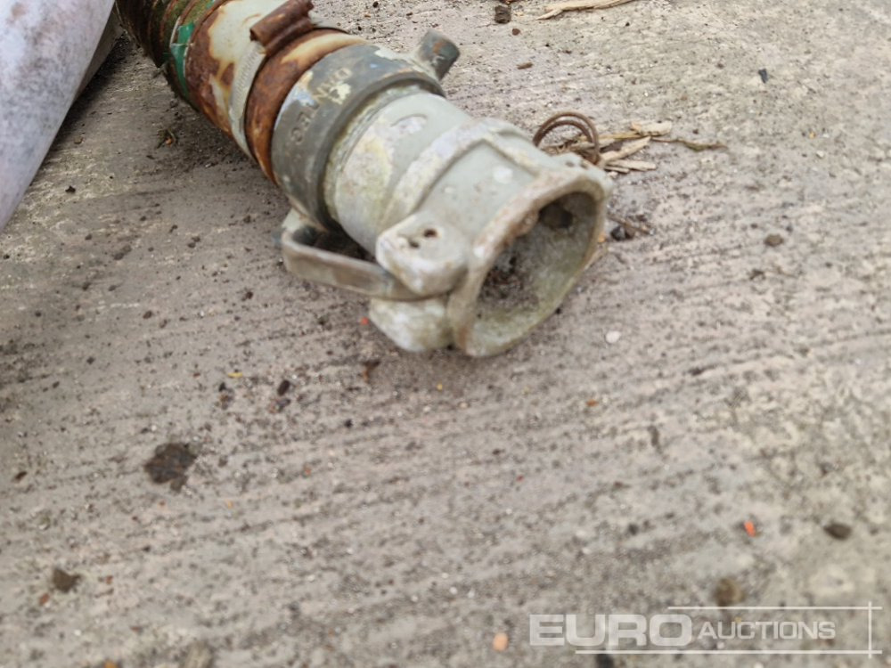Matériel de chantier Oil Delivery Hose (2 of): photos 12