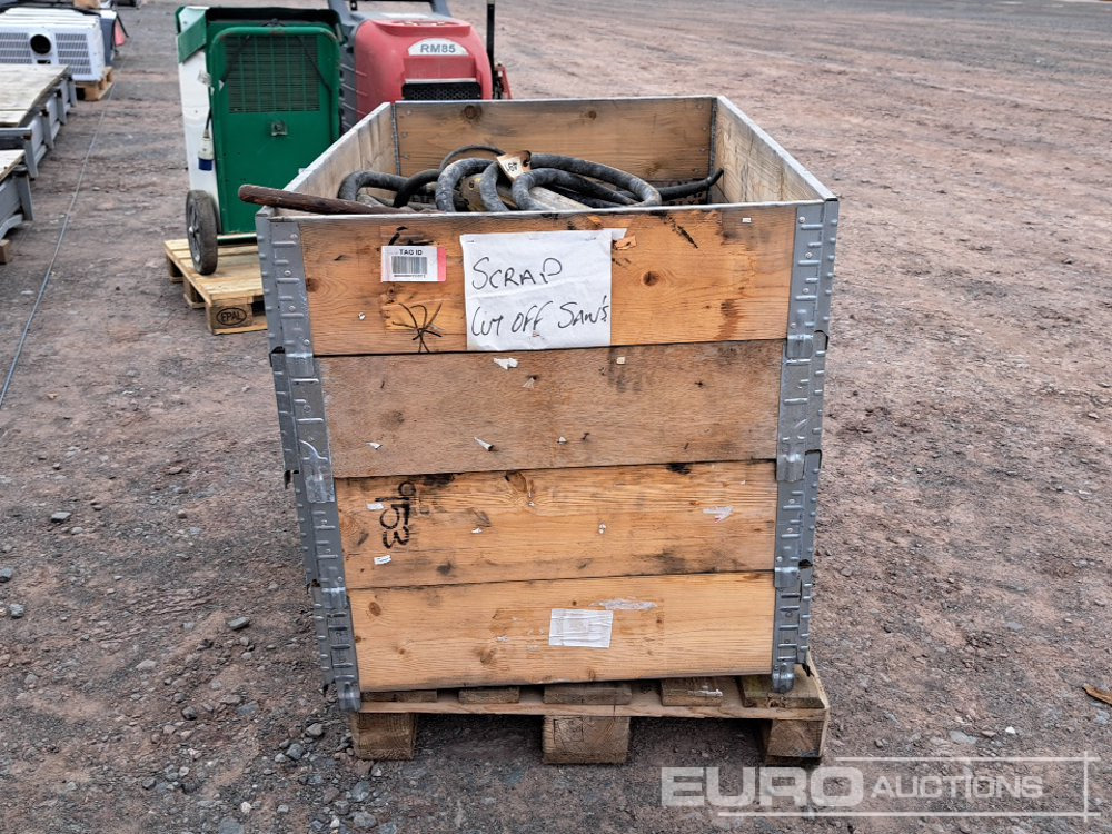 Pallet of Concrete Vibrating Pokers - Travaux routiers: photos 4 Pallet of Concrete Vibrating Pokers - Travaux routiers: photos 4